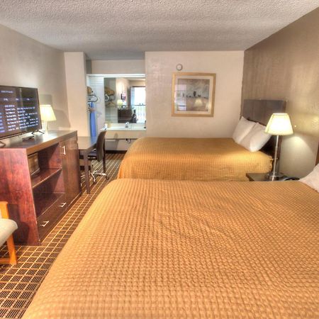Amerivu Inn & Suites - Helen - Downtown Экстерьер фото